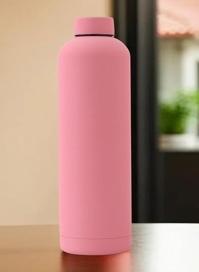 XL Kitchen زجاجة ماء ترمس XL Kitchen SS معزولة بتفريغ الهواء سعة 750 مل، بلمسة نهائية مطاطية ناعمة، تحافظ على البرودة/الدفء لمدة تصل إلى 6-12 ساعة، خالية من مادة BPA، مناسبة للمنزل، النادي الرياضي، المكتب، السفر، العمل، كهدية (لون وردي) - Image 3